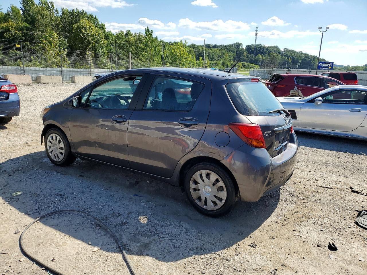 2017 Toyota Yaris 5-Door L Fleet - foto 2