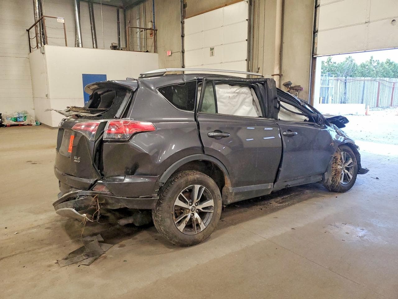 2017 Toyota Rav4 Xle - foto 3