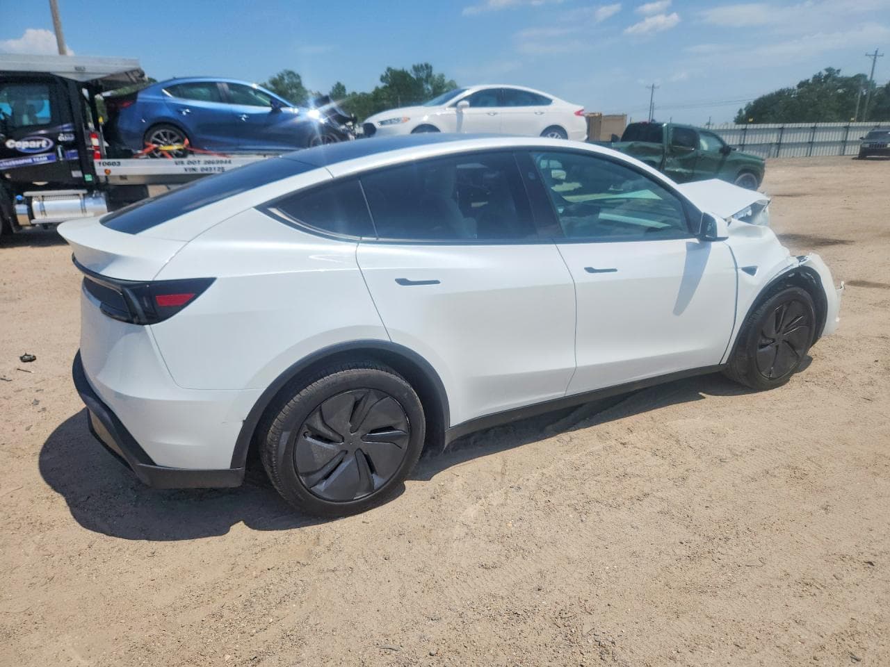 2026 Tesla Model Y - foto 3