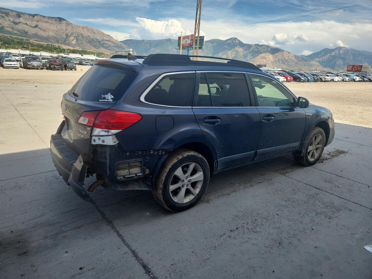 2013 Subaru Outback 3.6R Limited - foto 3