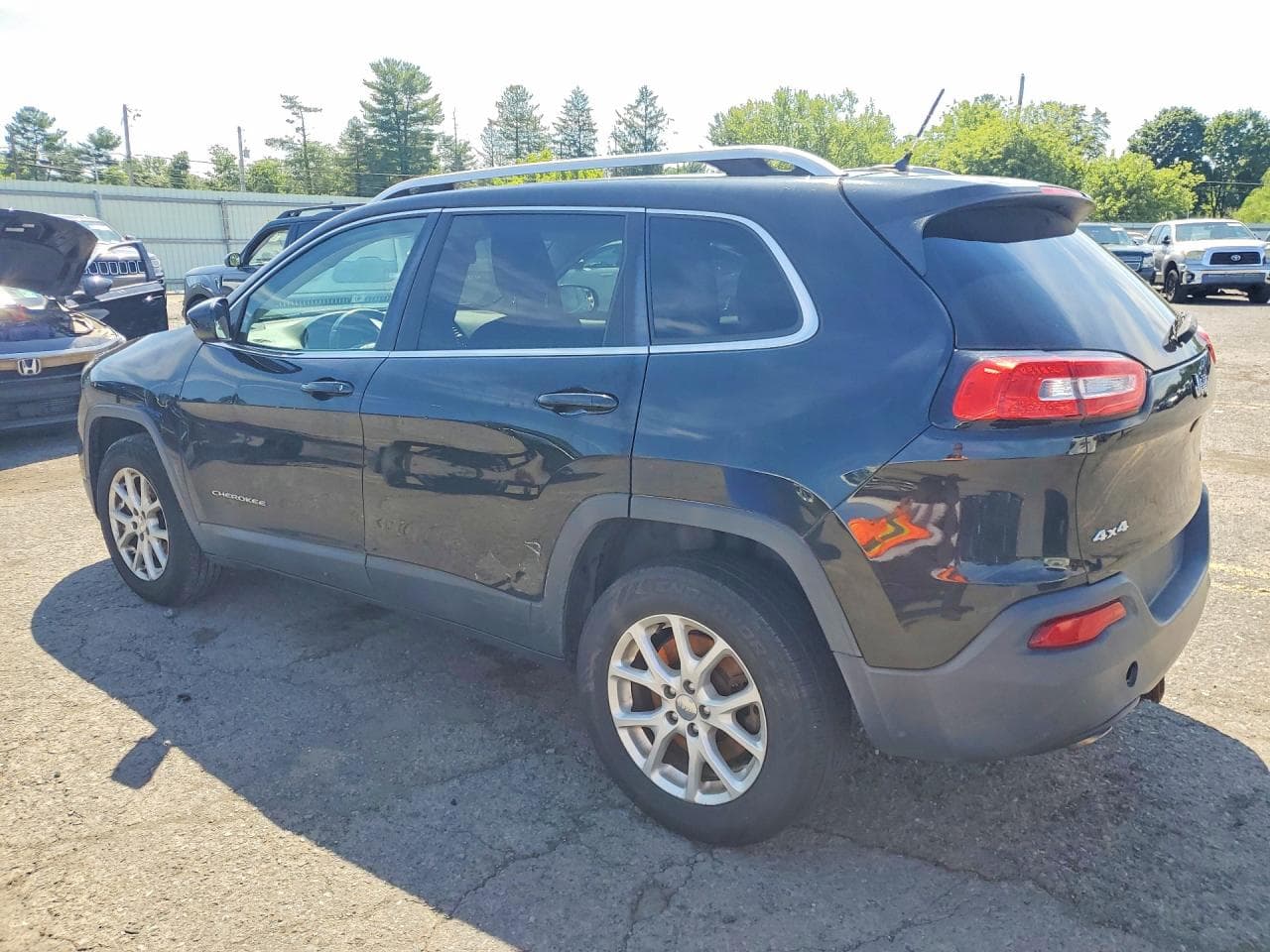2015 Jeep Cherokee Latitude - foto 2