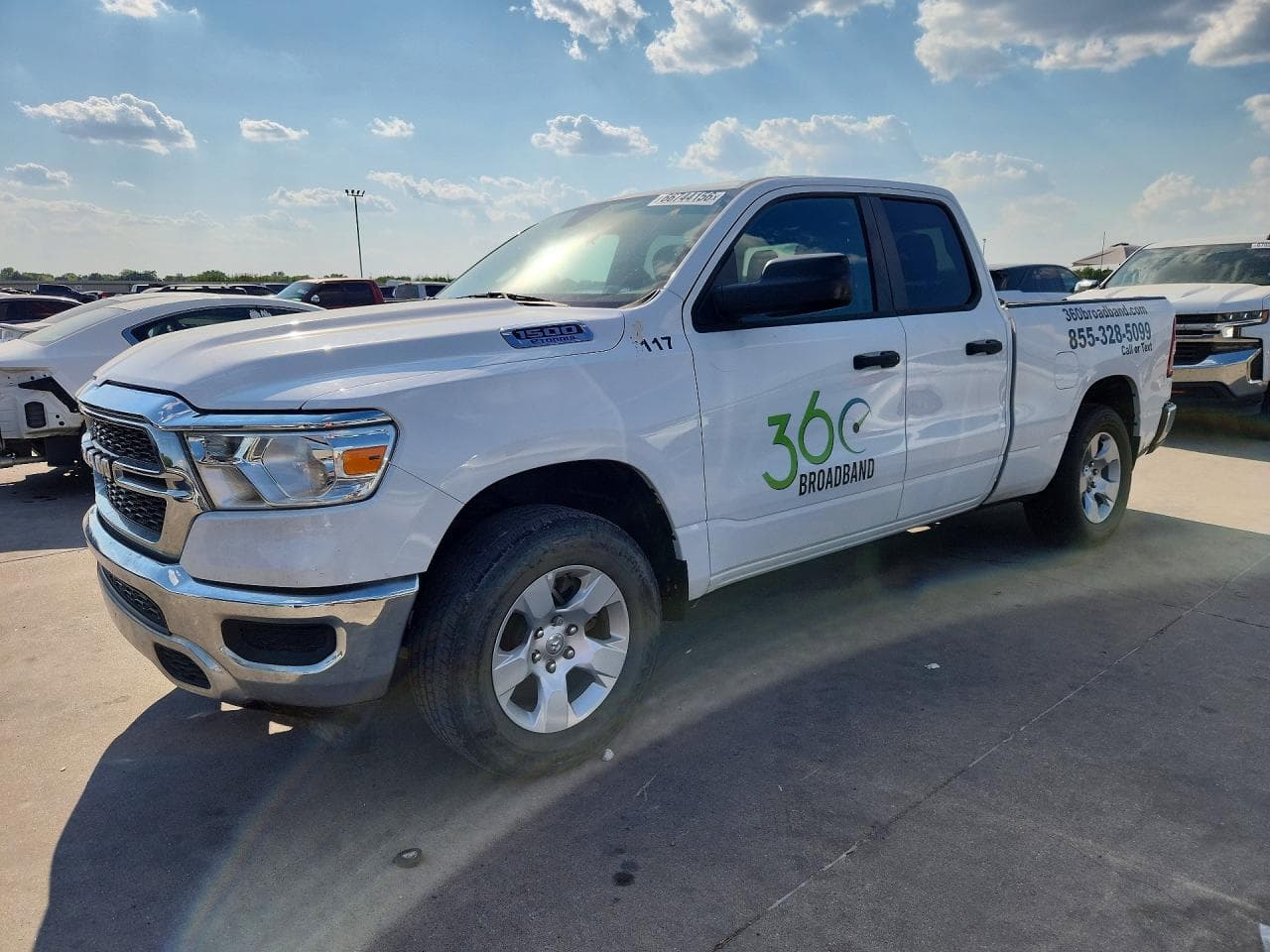 RAM 1500 2023 z USA
