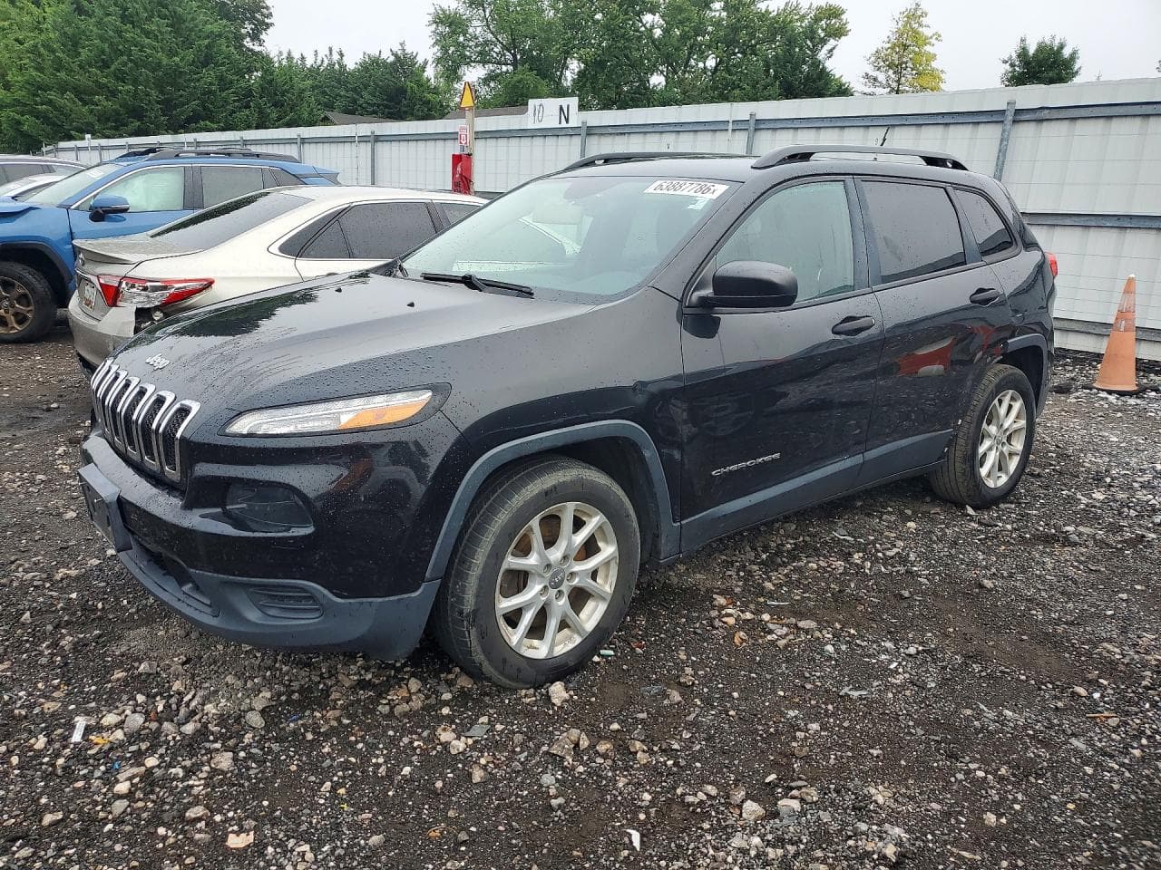 2016 Jeep Cherokee Sport