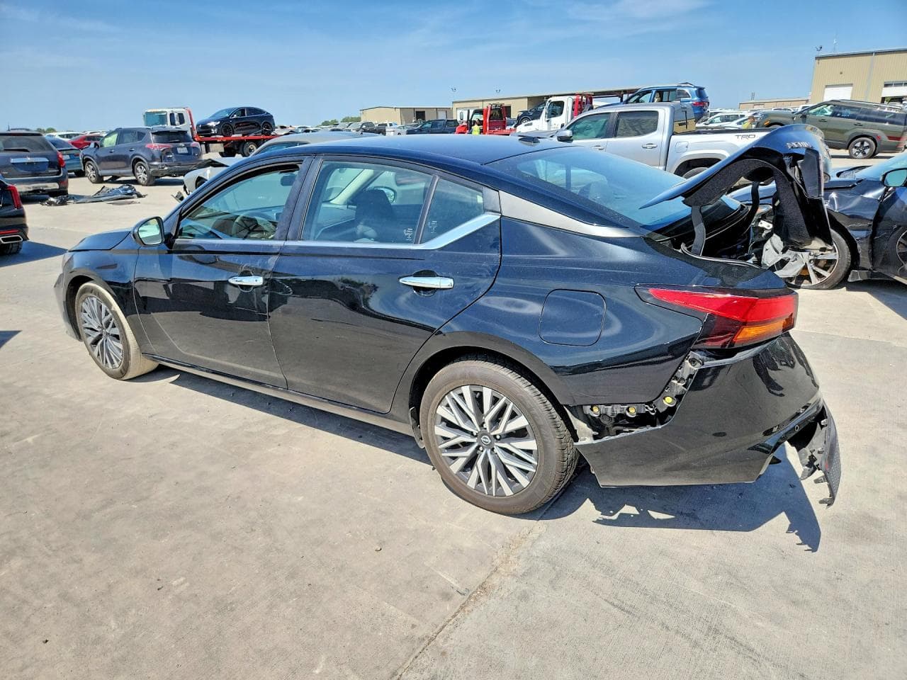 2025 Nissan Altima Sv - foto 2