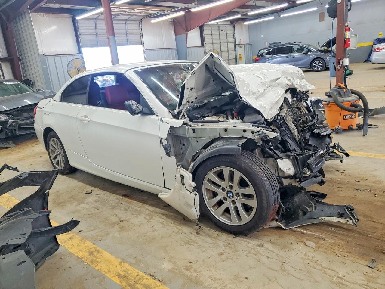 2011 BMW 328 I - foto 4