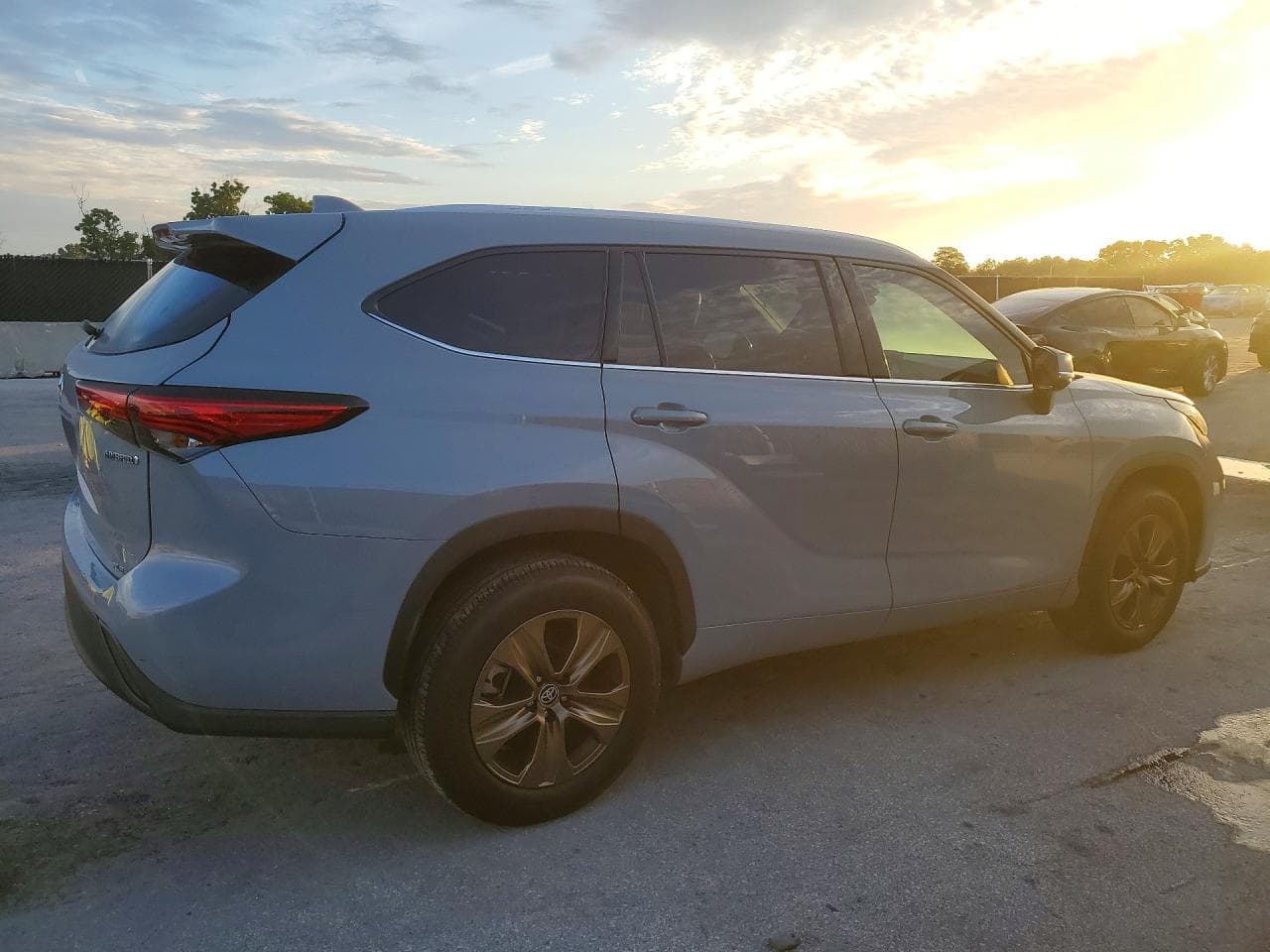 2022 Toyota Highlander Hybrid Bronze Edition - foto 3