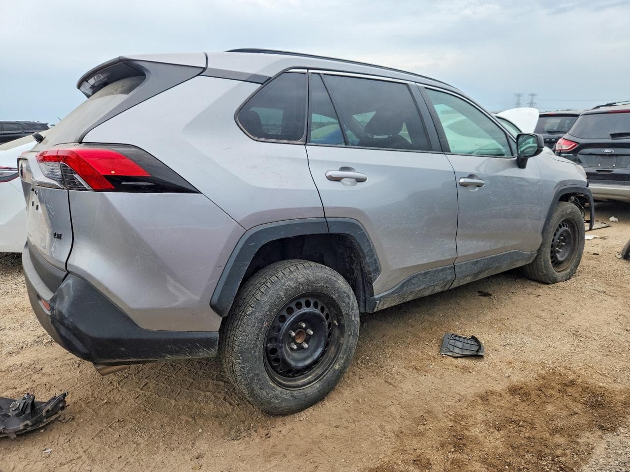 2019 Toyota Rav4 Le - foto 3