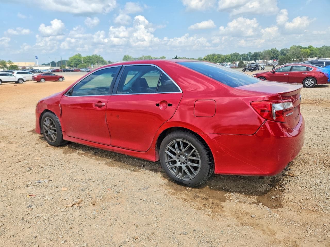 2013 Toyota Camry Se - foto 2