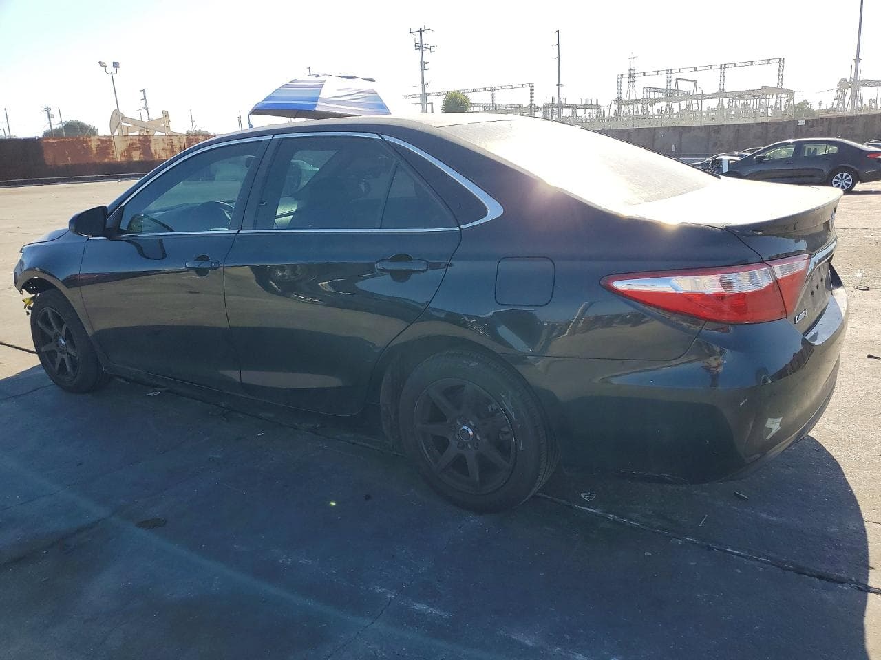 2016 Toyota Camry Se - foto 2