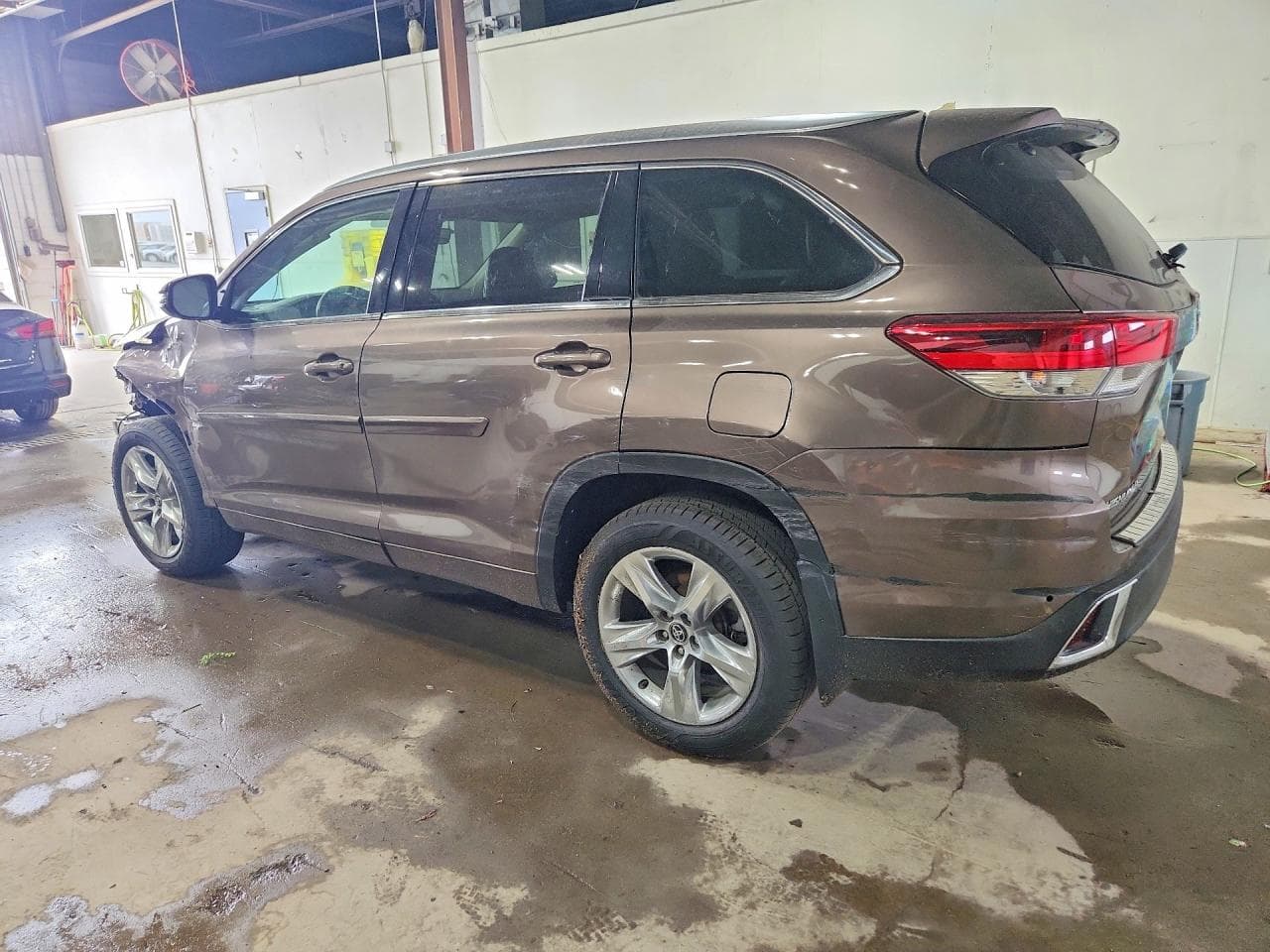 2017 Toyota Highlander Limited - foto 2