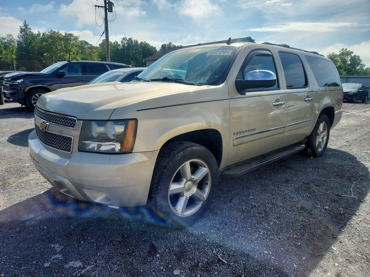 Chevrolet Suburban 2011 z USA