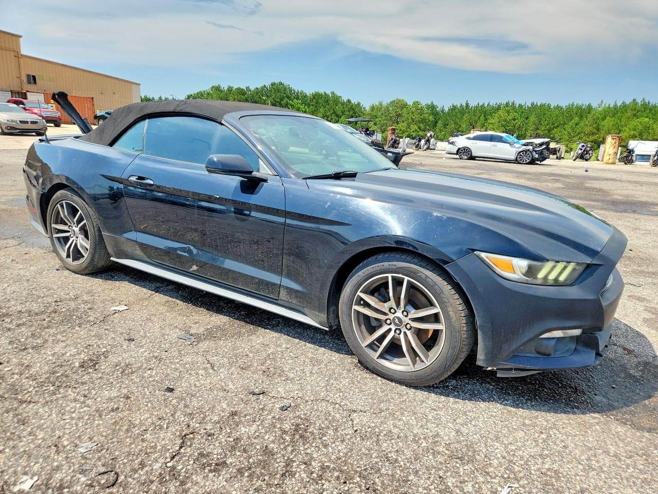 2017 Ford Mustang - foto 4