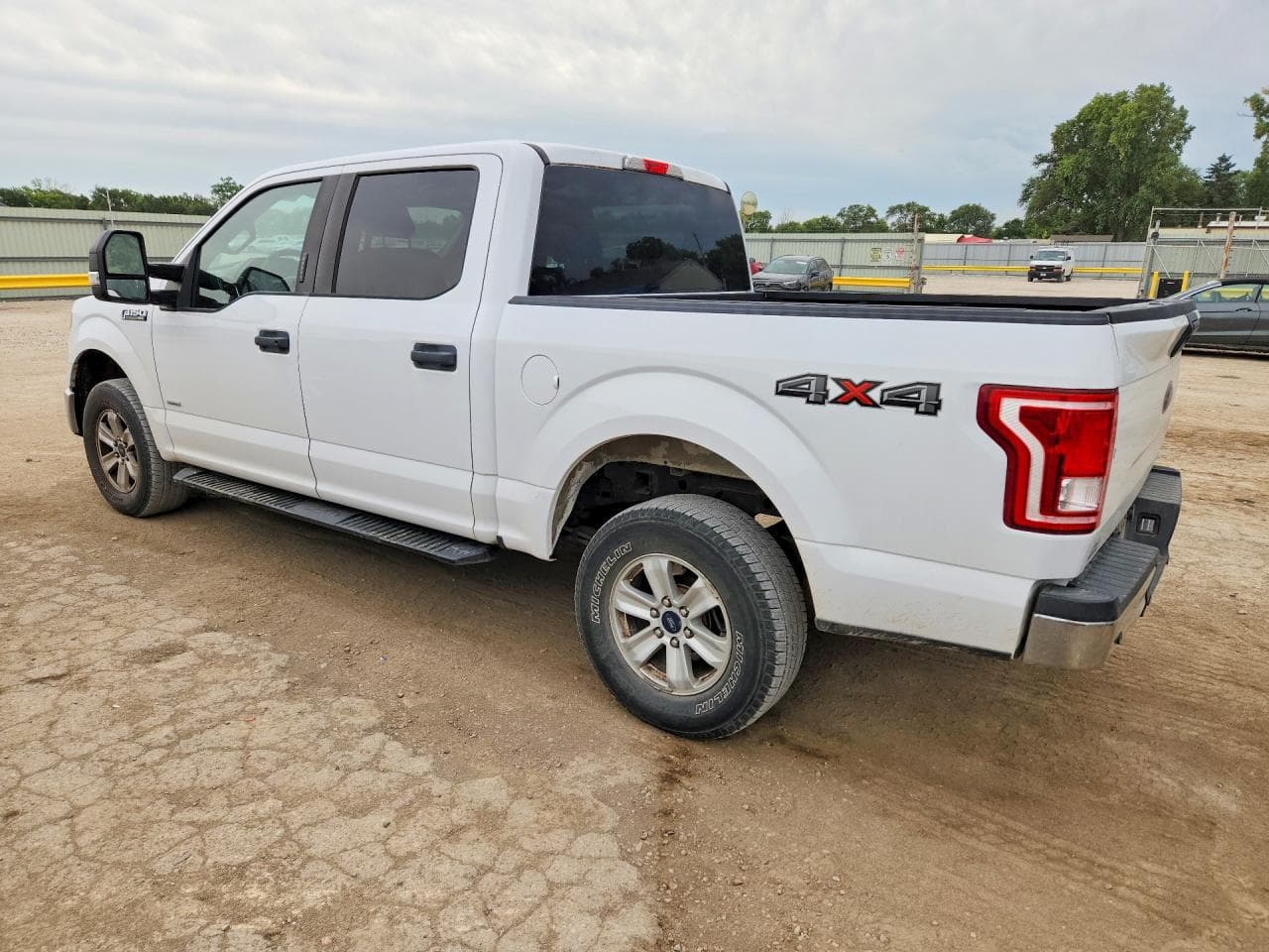 2016 Ford F150 Supercrew - foto 2