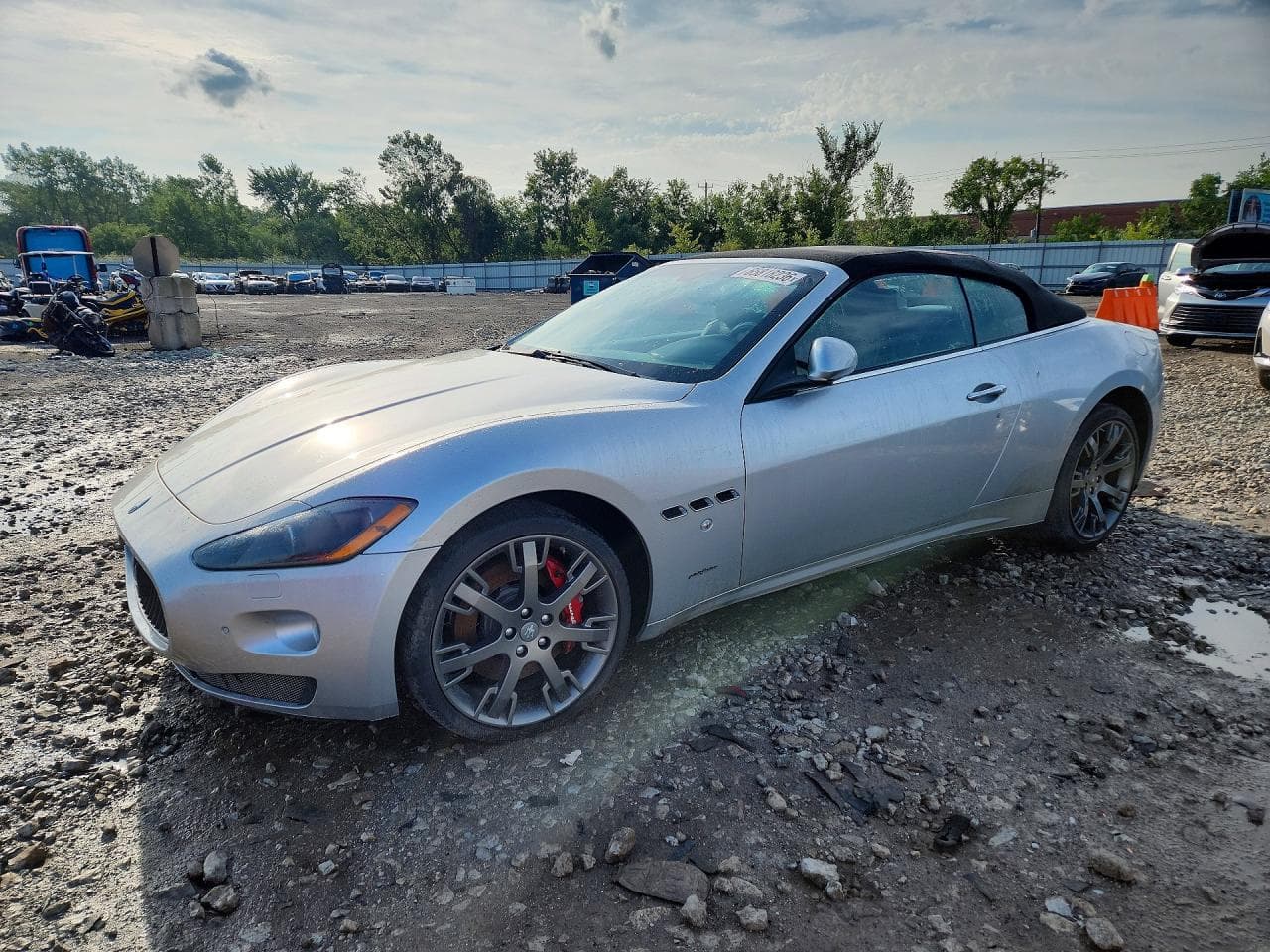 Maserati GranTurismo 2011 z USA
