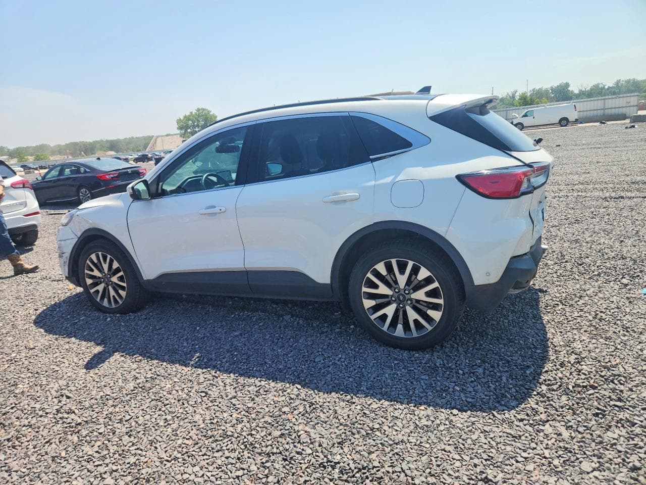2020 Ford Escape Titanium - foto 2