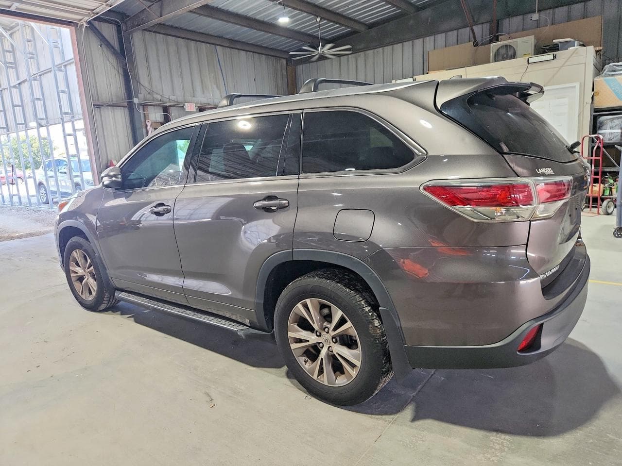 2015 Toyota Highlander Xle - foto 2
