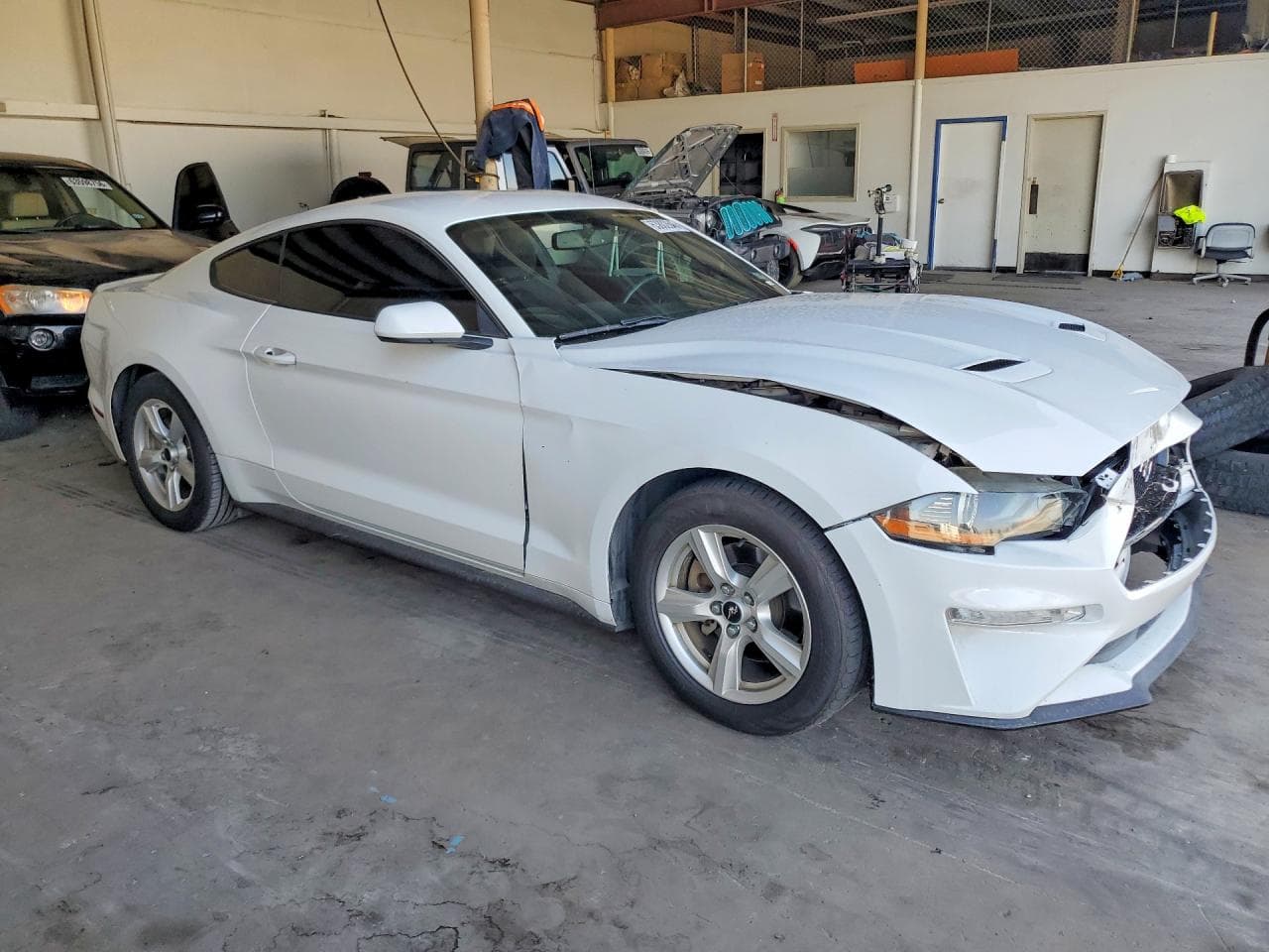 2018 Ford Mustang - foto 4
