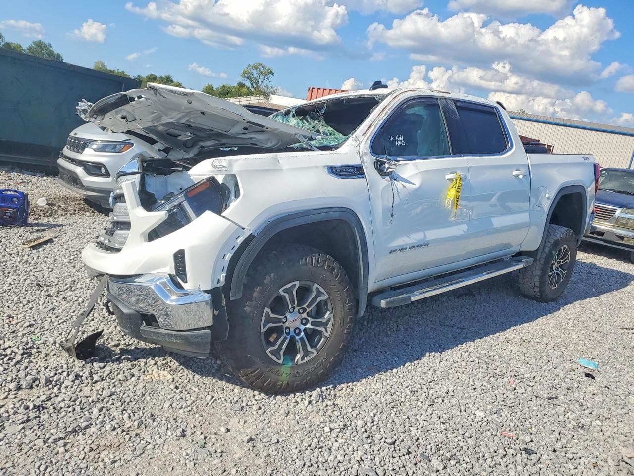 2026 GMC Sierra K1500 Sle