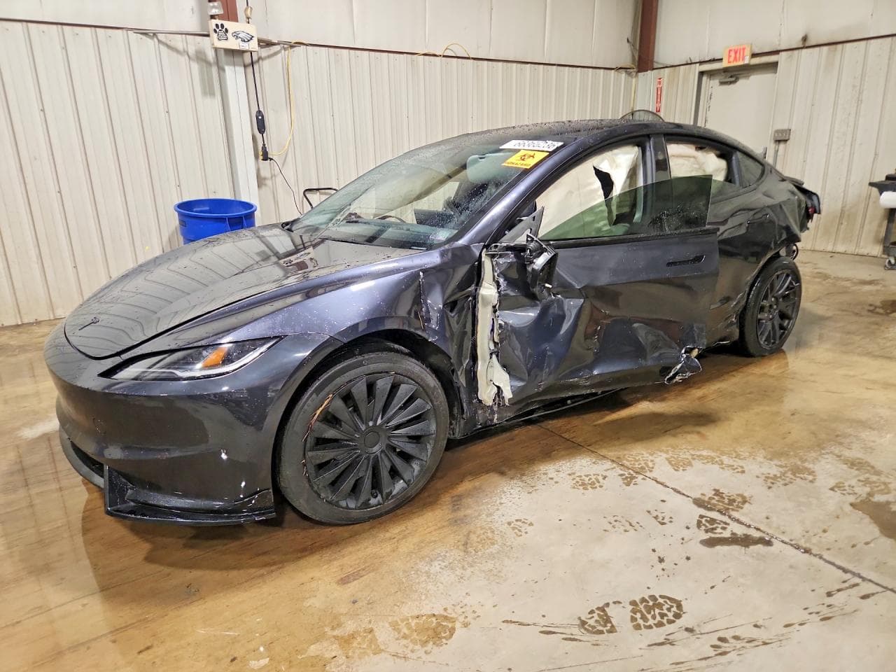 Tesla Model 3 2024 z USA