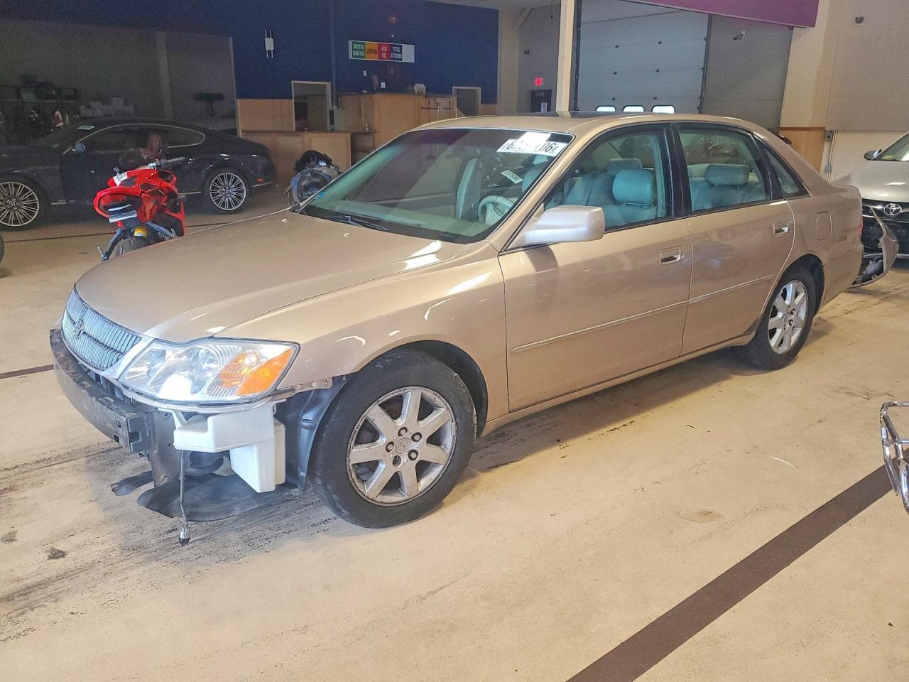 2001 Toyo Avalon
