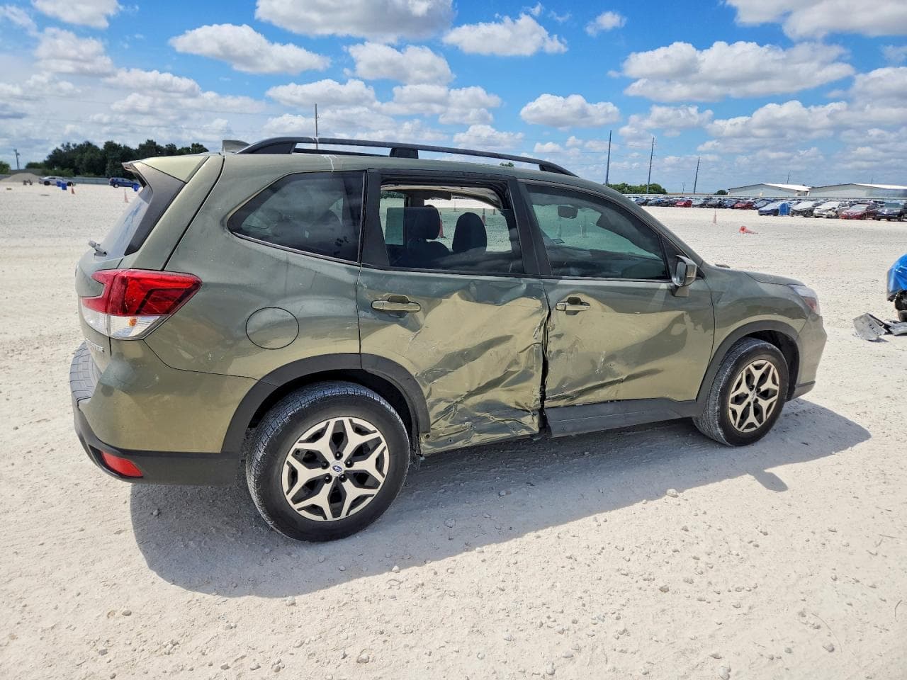 2021 Subaru Forester Premium - foto 3