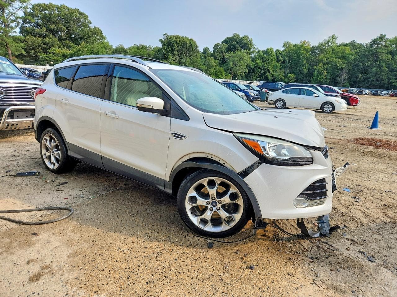 2015 Ford Escape Titanium - foto 4