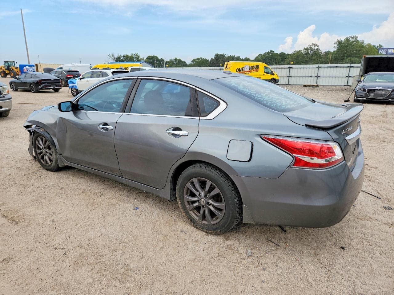 2015 Nissan Altima 2.5 S - foto 2
