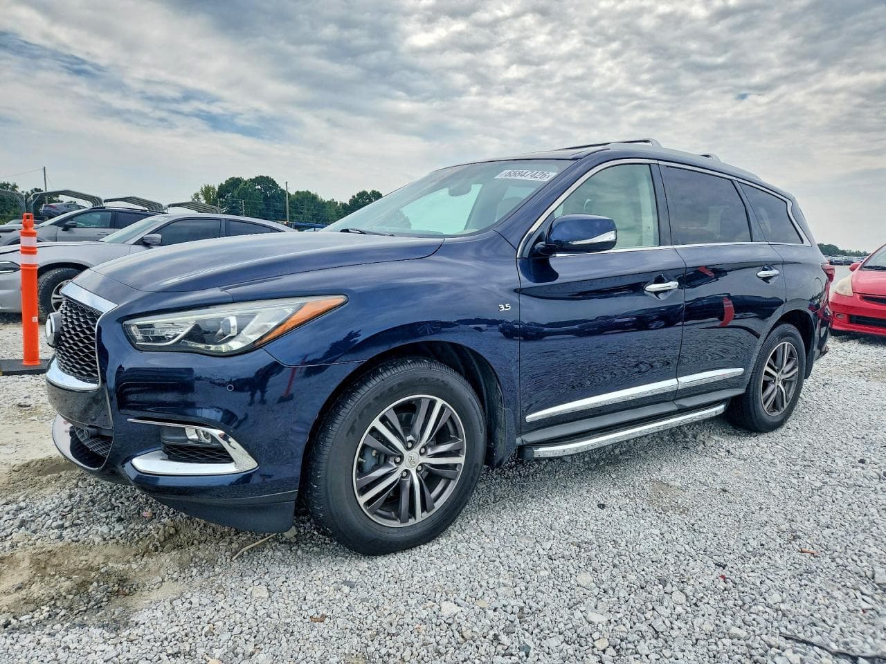 Infiniti QX60 2017 z USA
