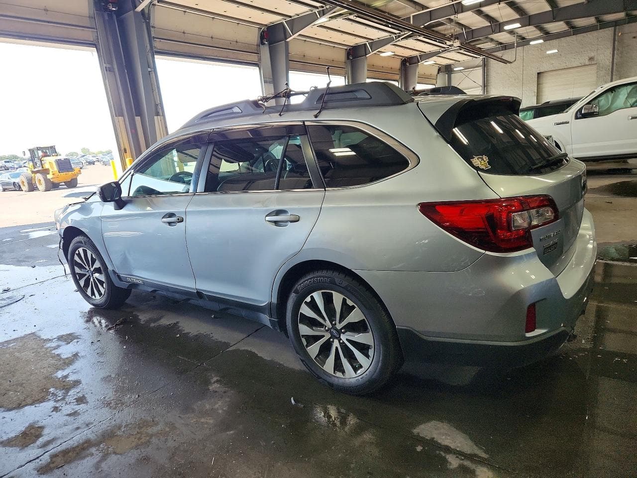 2015 Subaru Outback 2.5I Limited - foto 2