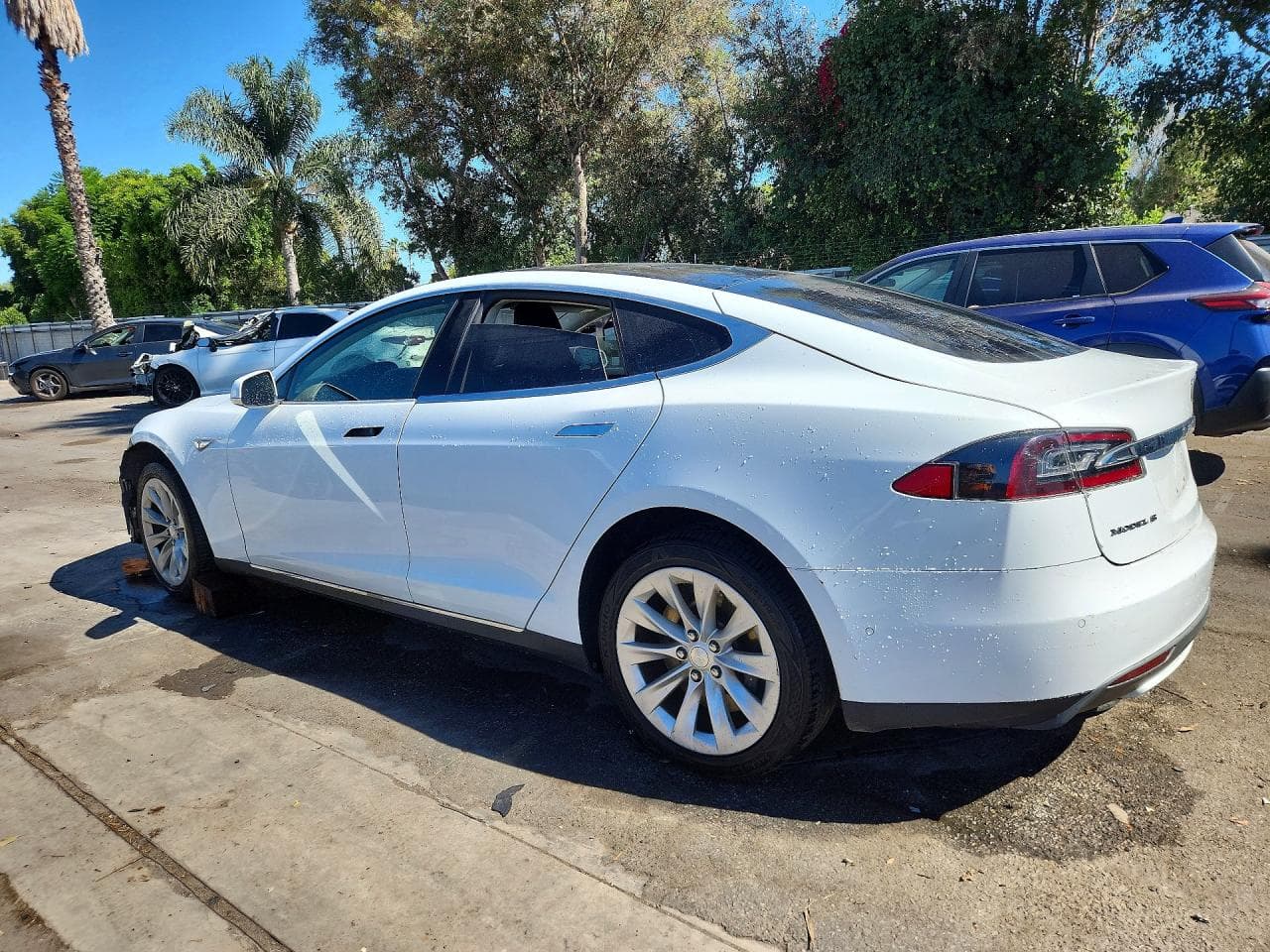 2016 Tesla Model S - foto 2