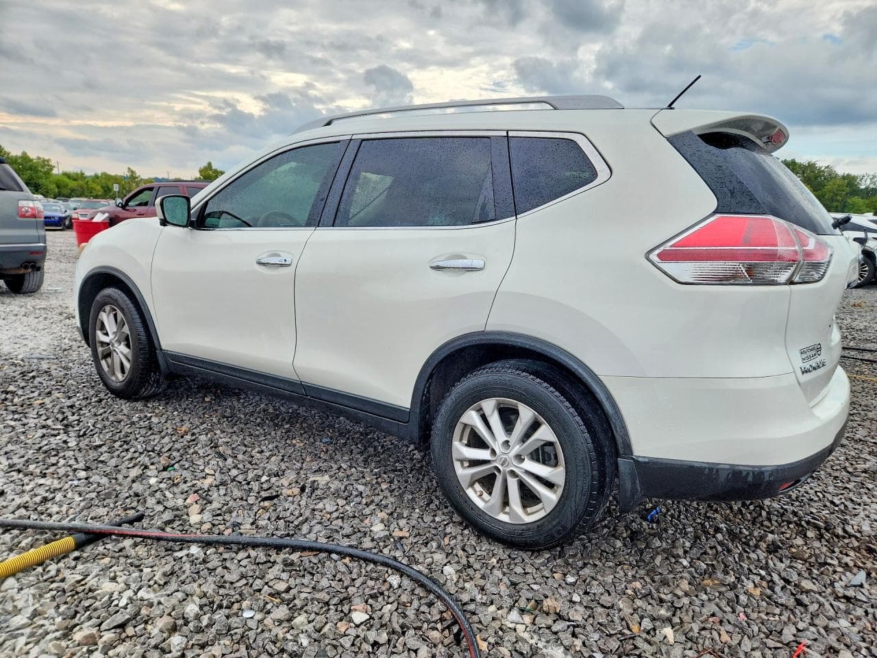 2014 Nissan Rogue Sv - foto 2