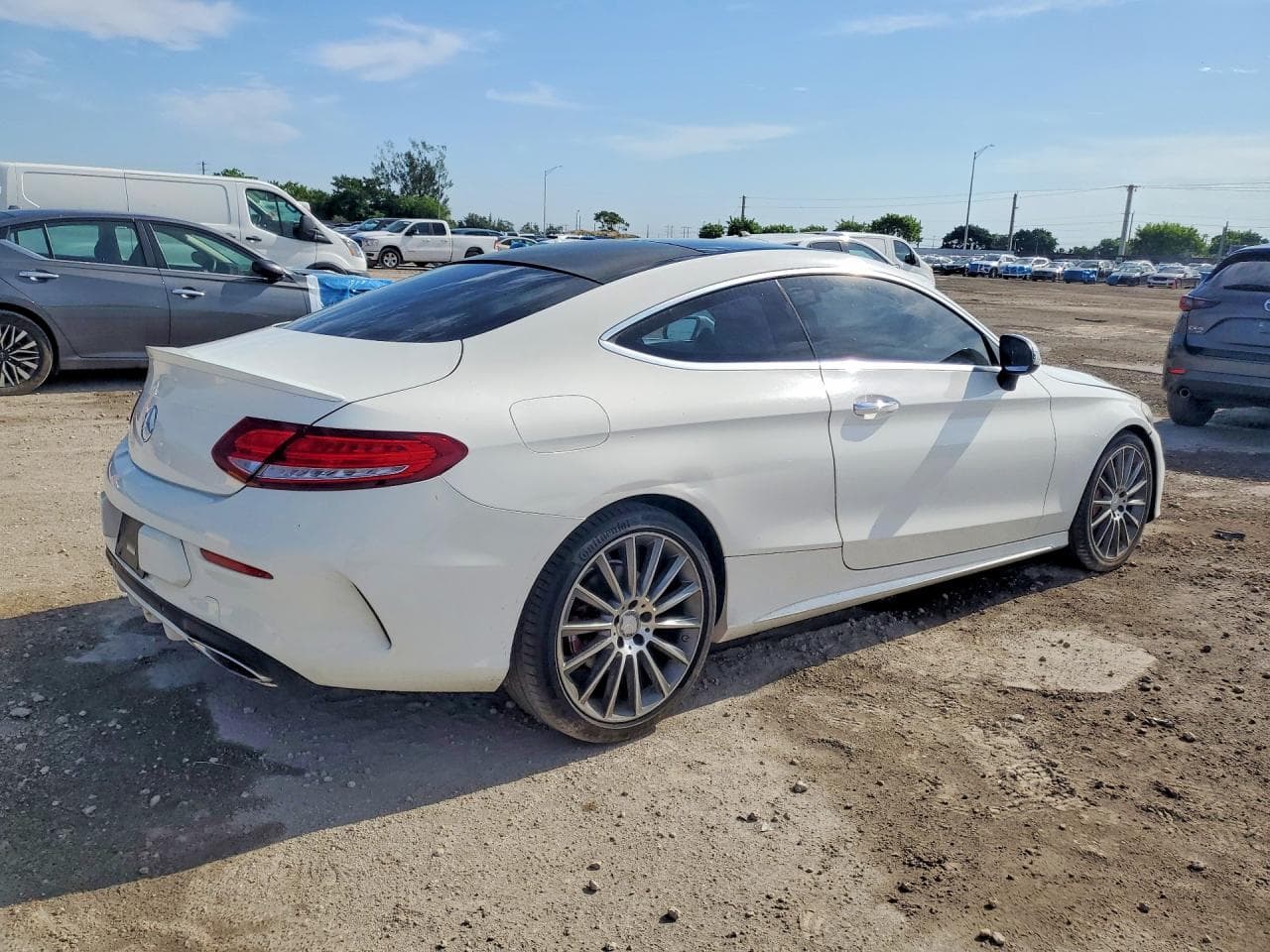 2017 Mercedes-Benz C 300 - foto 3