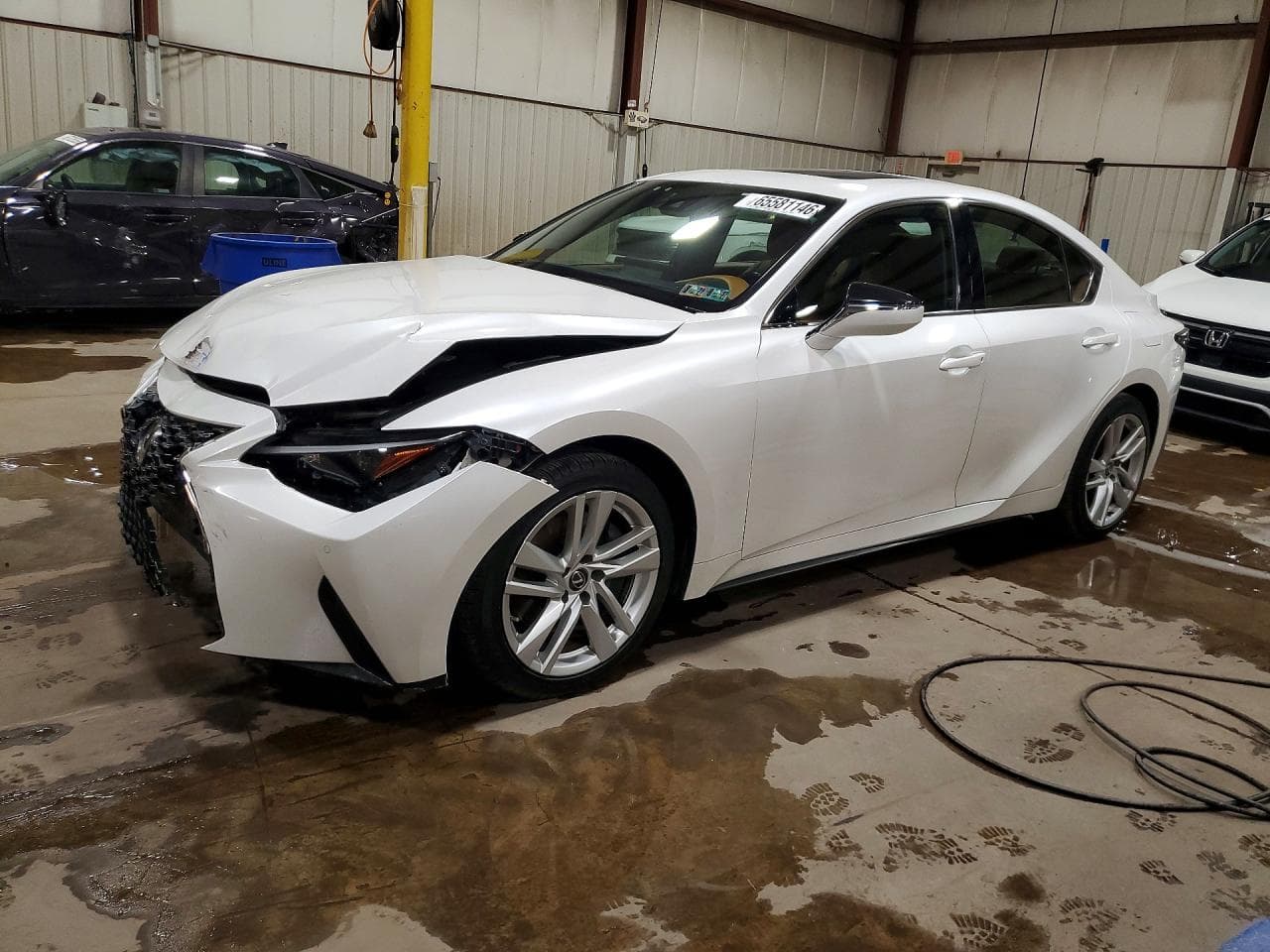 Lexus IS 2021 z USA