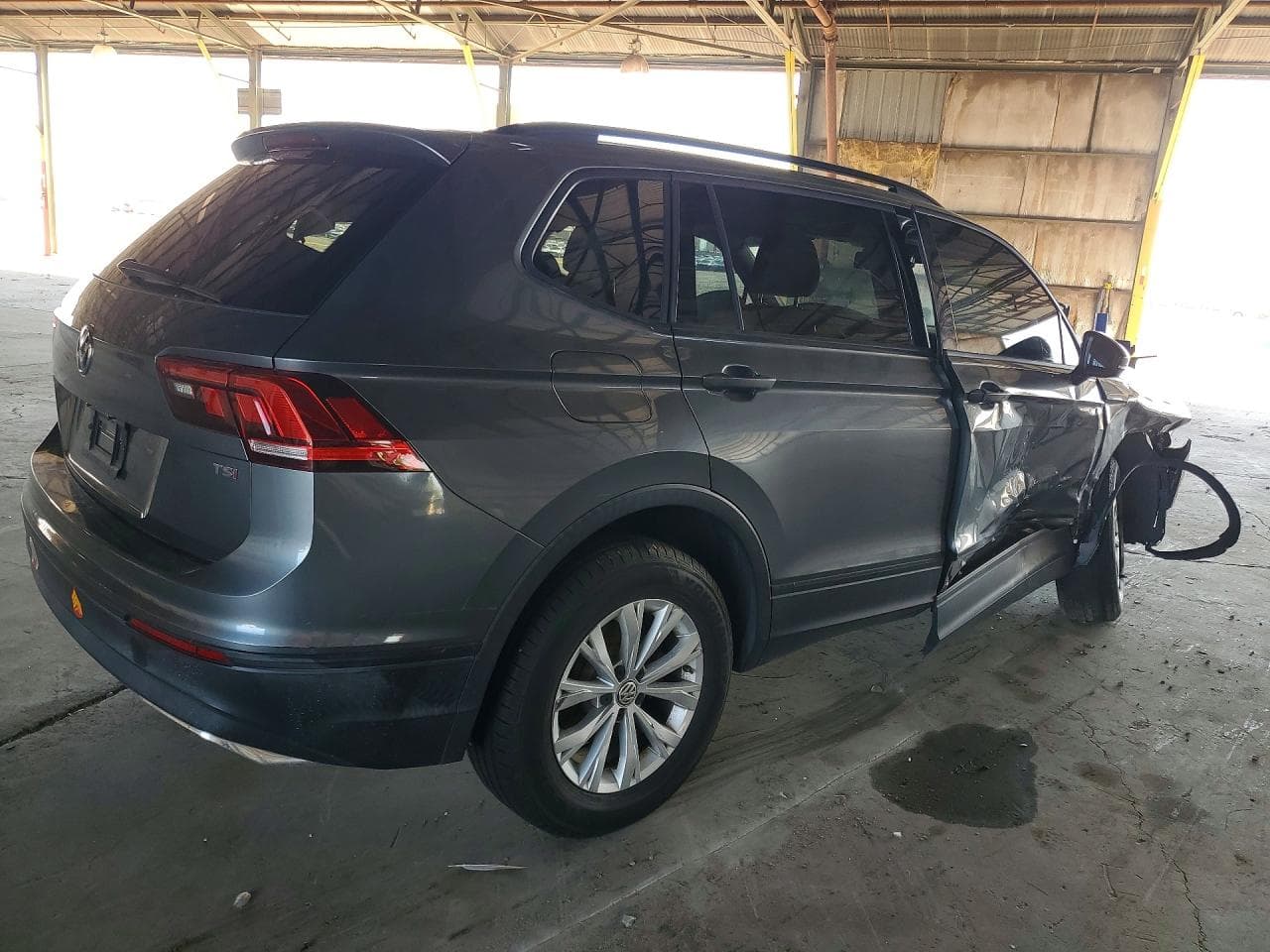 2018 Volkswagen Tiguan S - foto 3