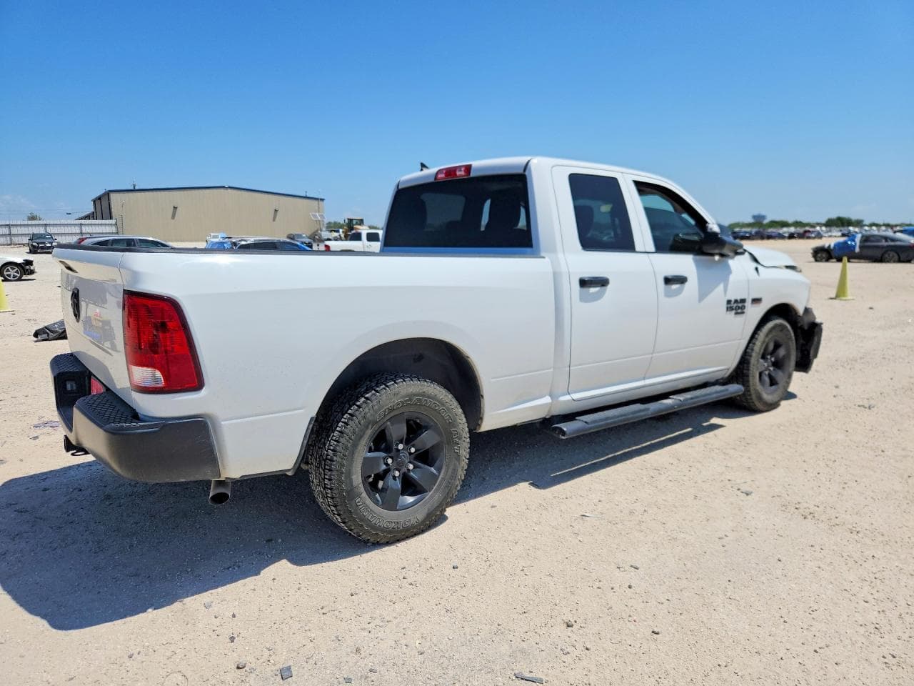 2024 Ram 1500 Classic Tradesman - foto 3