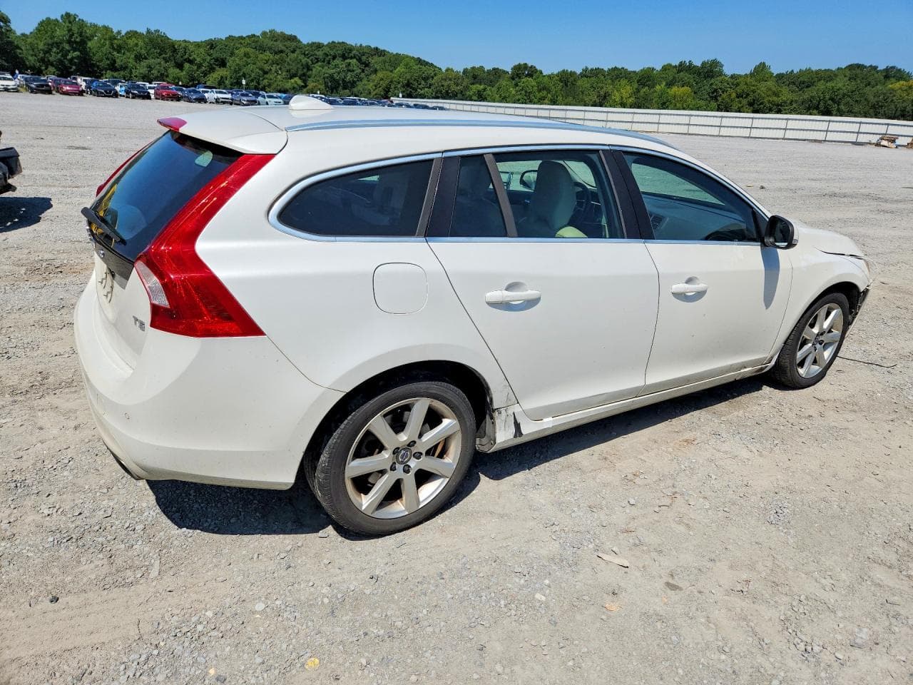 2017 Volvo V60 T5 Platinum - foto 3