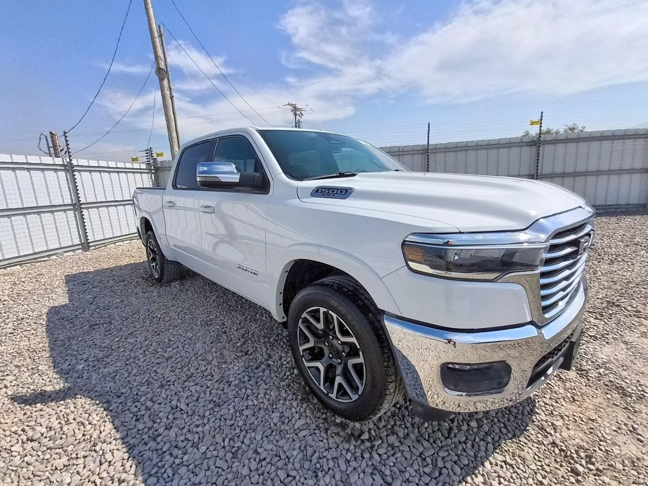2025 Ram 1500 Laramie - foto 4