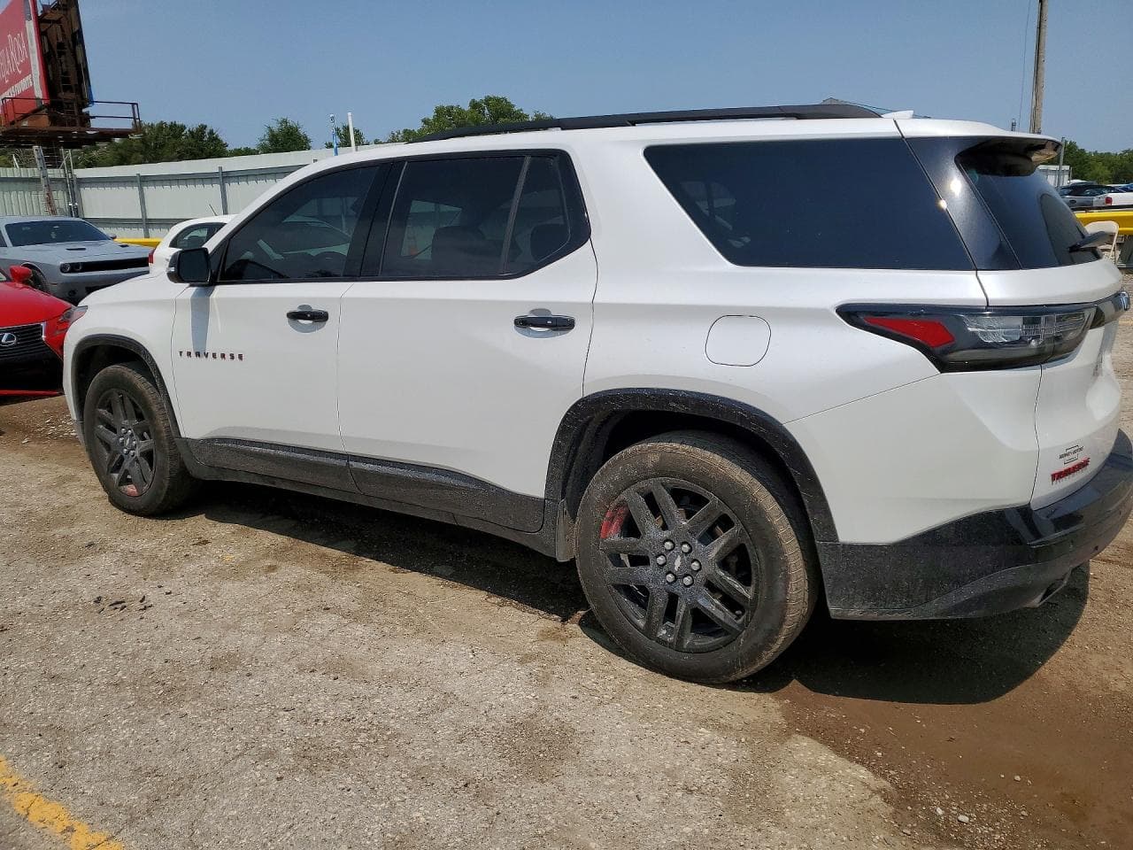 2021 Chevrolet Traverse Premier - foto 2