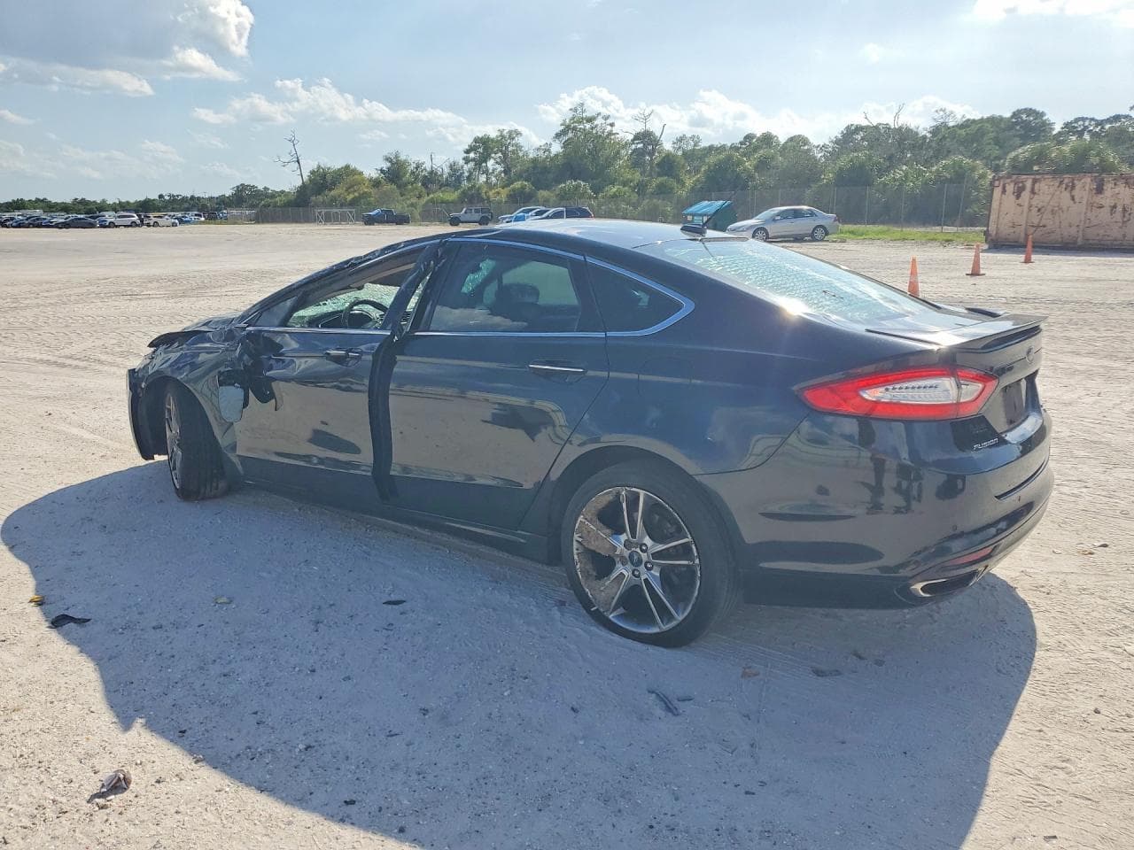 2015 Ford Fusion Titanium - foto 2