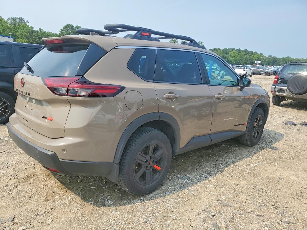 2025 Nissan Rogue Rock Creek - foto 3