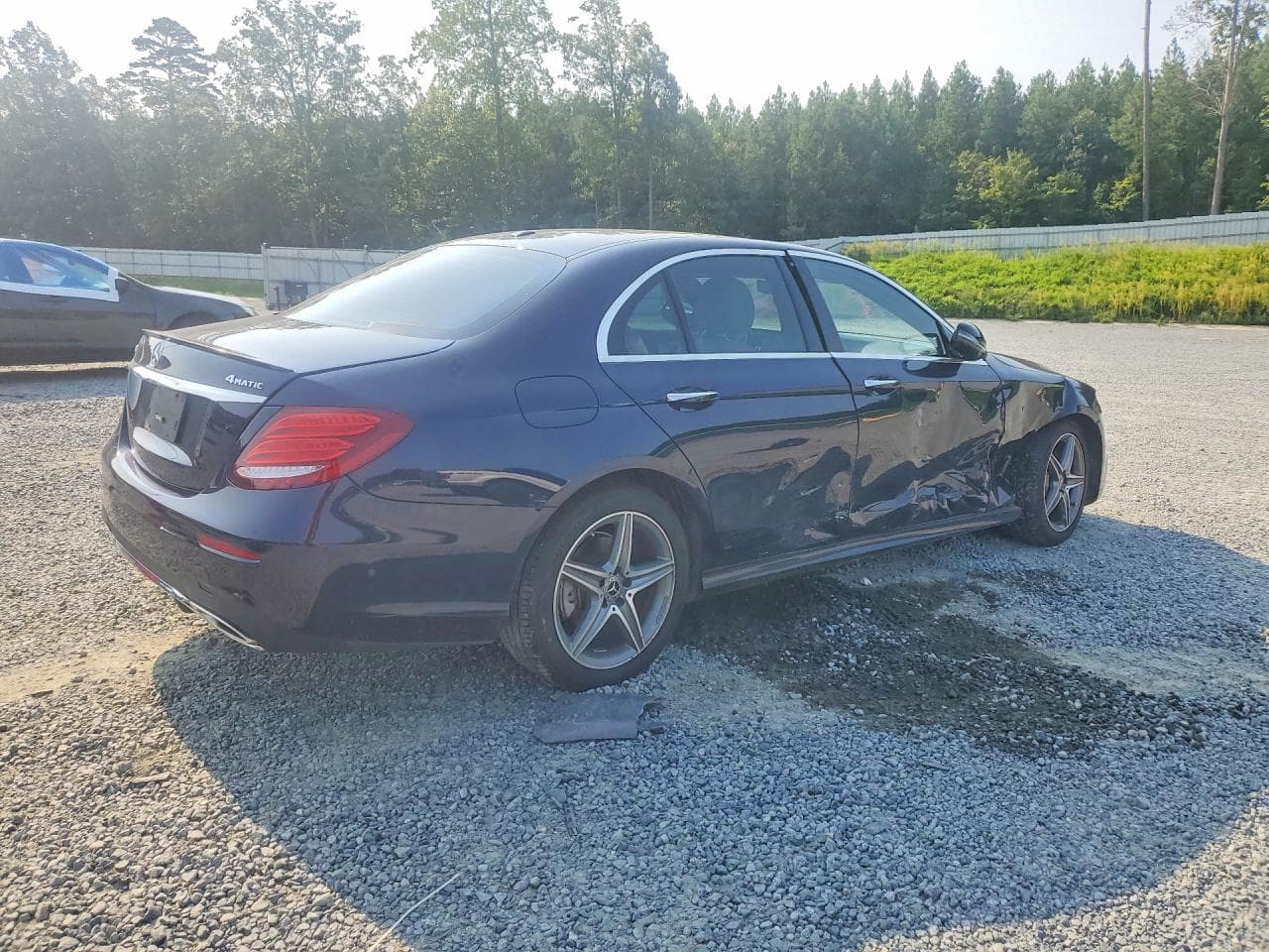 2017 Mercedes-Benz E 300 4Matic - foto 3