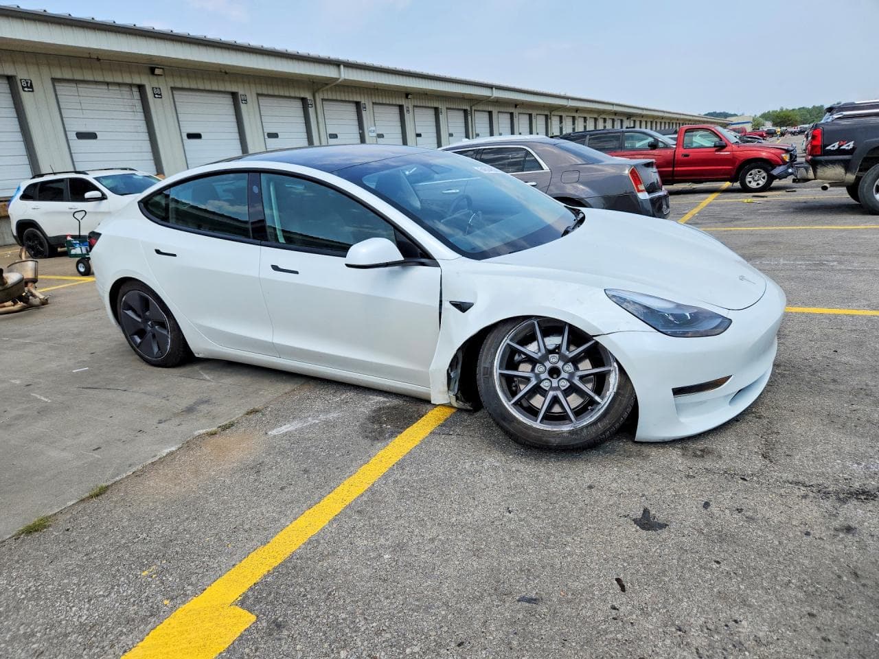 2023 Tesla Model 3 - foto 4