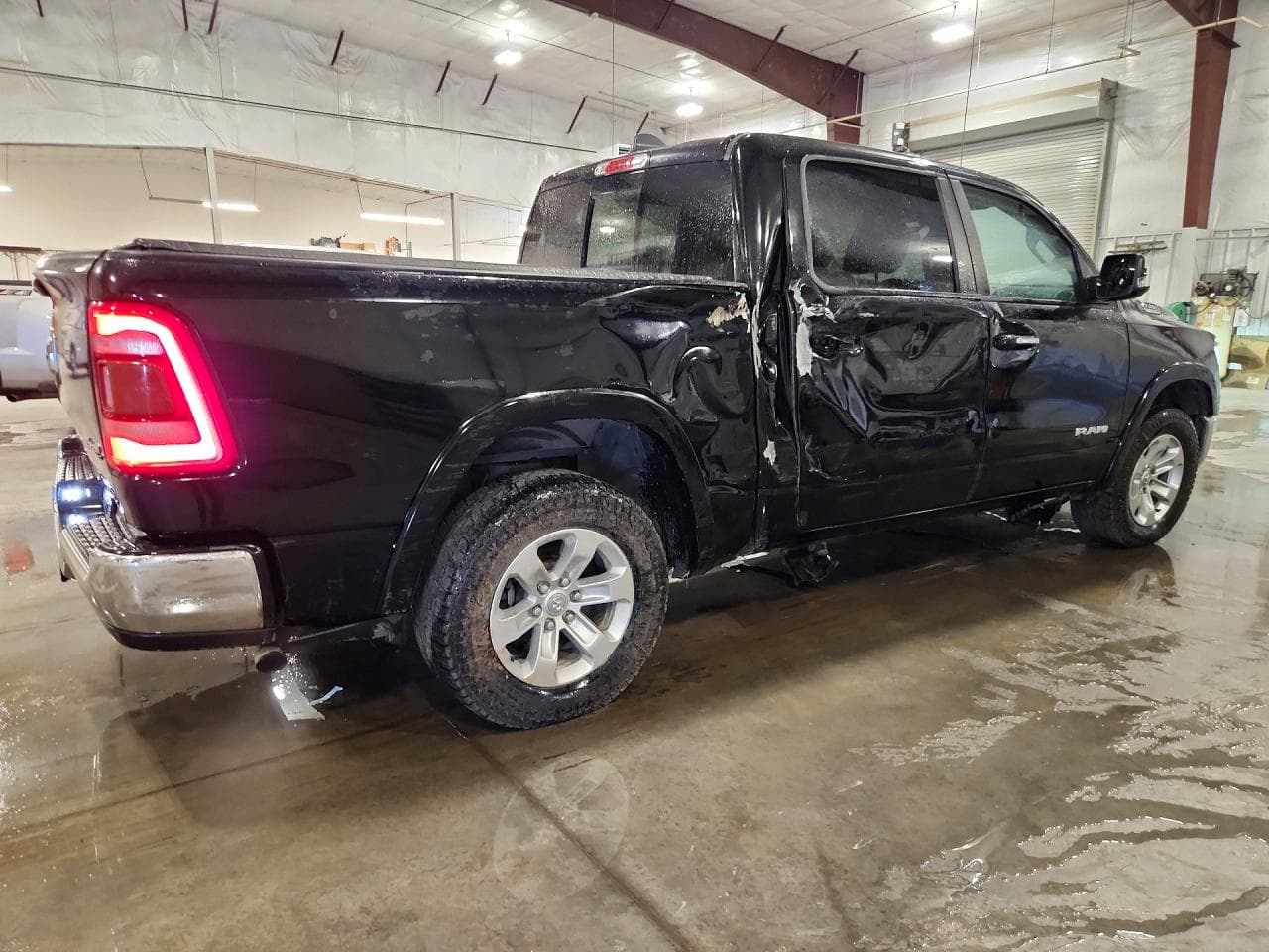 2019 Ram 1500 Laramie - foto 3