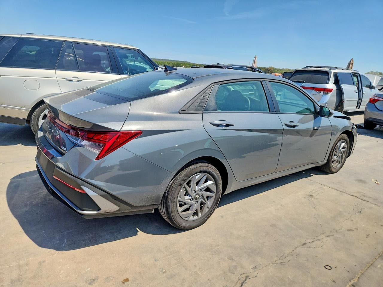 2026 Hyundai Elantra Hybrid Blue - foto 3