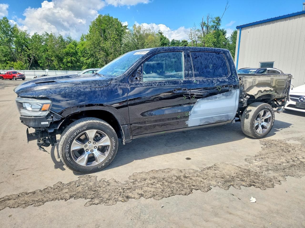 RAM 1500 2022 z USA