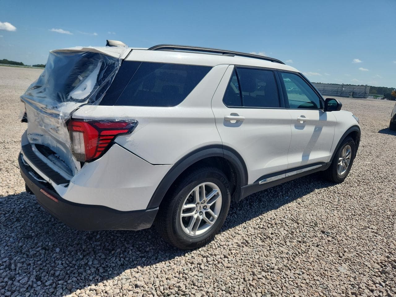 2025 Ford Explorer Active - foto 3