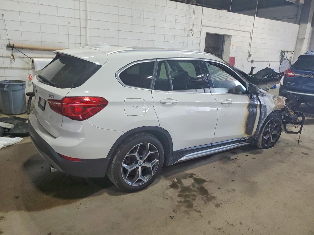 2018 BMW X1 xDrive28I - foto 3