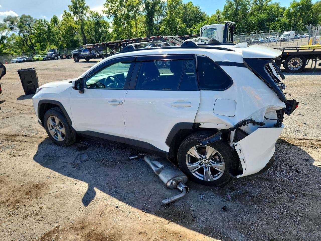 2023 Toyota Rav4 Xle - foto 2