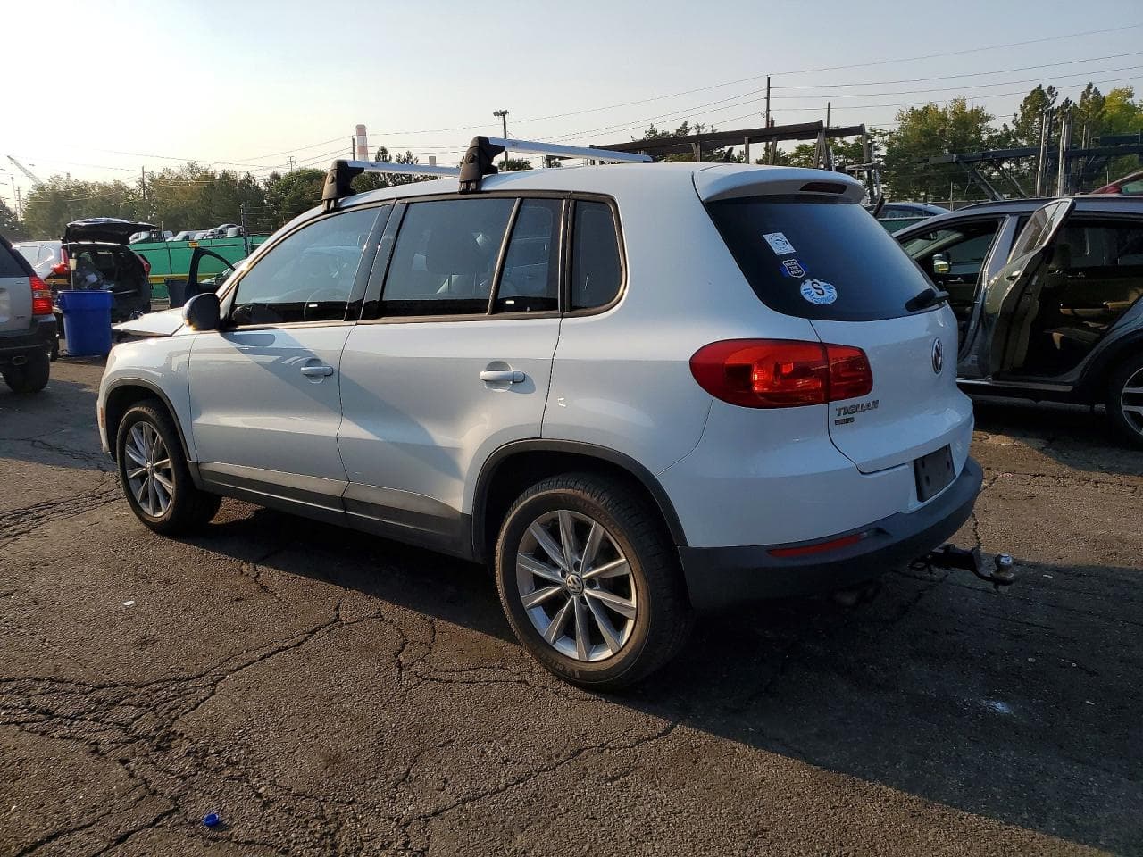 2017 Volkswagen Tiguan S - foto 2
