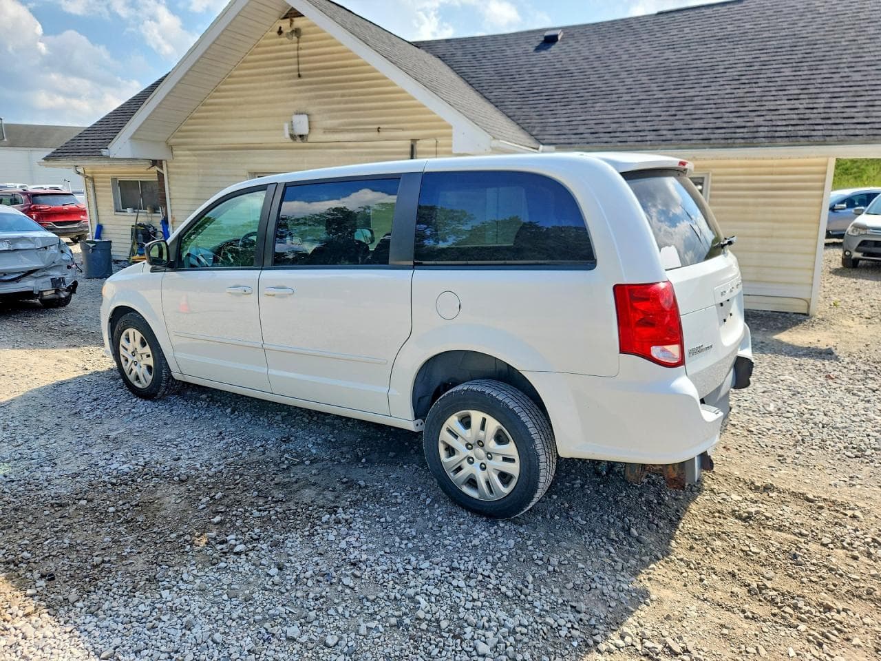 2016 Dodge Grand Caravan Se - foto 2